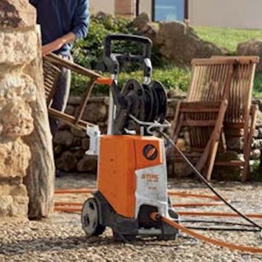 Stihl, nettoyeur haute pression, souffleur de feuilles et aspiro broyeur, aspirateur eau et poussières, balayeuse mécanique